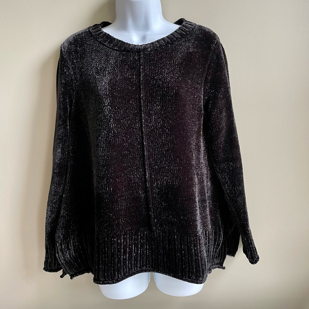 ‼️SALE‼️$25 Like/Bundle/Offer NWOT Black Chenille Oversized Sweater
